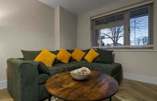 Solihull Flat For 2 with Fast WiFi with Free Secured Parking - Foto 32