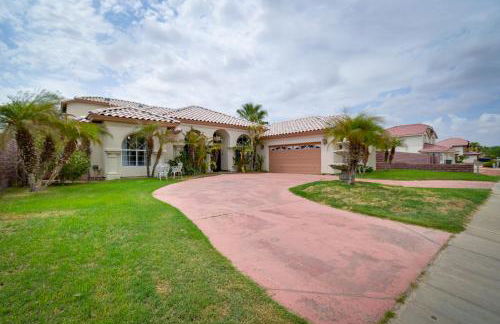 Luxe Yuma Home with Private Pool! - Foto 43