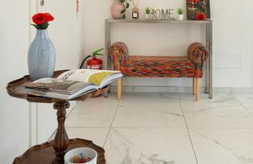 Avelli Pia Fourth Floor with 2 Bathrooms - Florence Charming Apartments - Delightful and bright 4rd-floor apartment without elevator, overlooking one of Florence's most beautiful squares, Exceptionally located for exploring the city - Foto 4