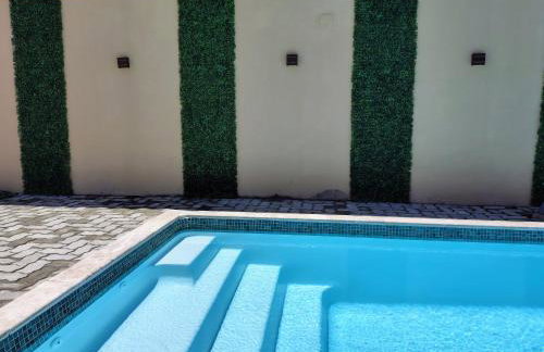 Refúgio Guarajuba, 50m da Praia, Piscina, Recarga EV, área gourmet, churrasqueira - Foto 44