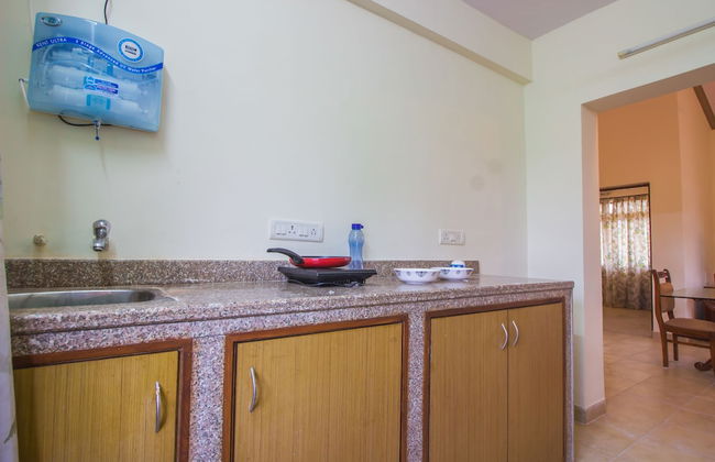 OYO 18705 Home Elegant 2BHK Parra - Foto 10