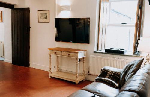 Treleddyn Farmhouse - Photo 74