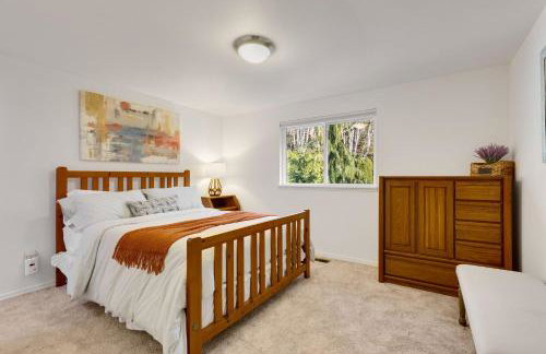 Ultimate Group Getaway Near Ferry, Hot Tub and Games - Foto 21