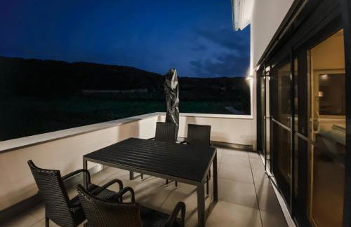 Wunderschöne helle Wohnung mit großer Dachterrasse - Foto 30