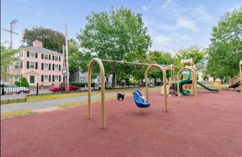 1BR on SALEM Common w/ Parking l Walk to Town - Photo 23