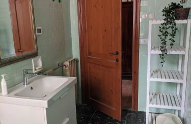 Giardino in piazza, casa in pietra a San Leo - Foto 6