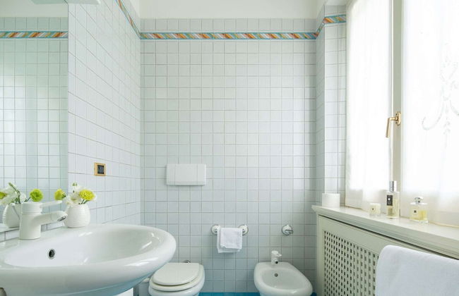 Splendid Villa in Macerata With Pool & Views - Foto 28