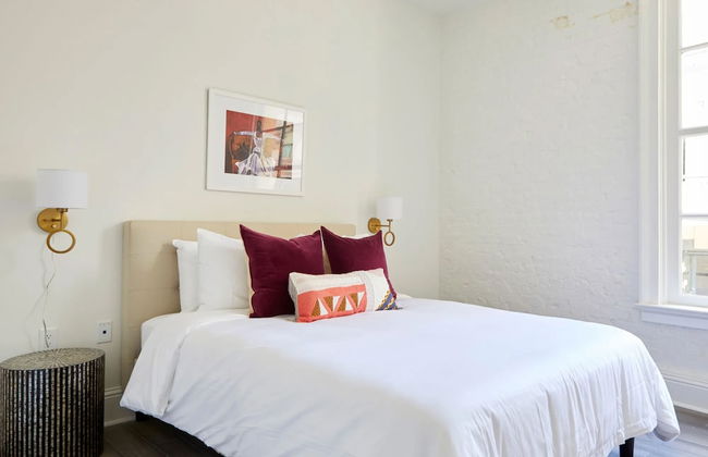 Roami at St. Charles - Photo 6