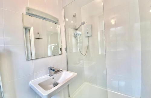 St Catherine's Lookout - Photo 14