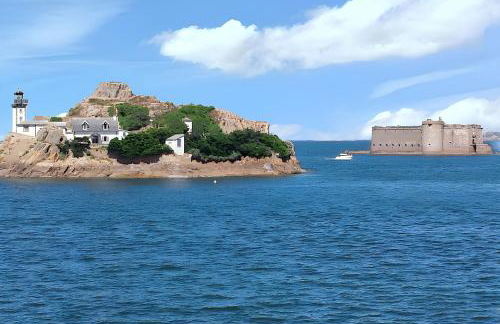 Maison charmante à Plougasnou + Vue mer - Photo 38