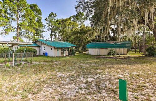 Boats and Dock Anglers Haven in Crescent City - Foto 27