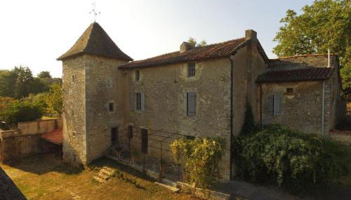 Prieuré restauré avec jardin, charme ancien et commodités modernes, près de l’église à Beaulieu - FR-1-653-145 - Foto 4