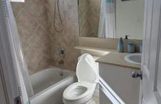 Spacious 3BR 3BA with King Bed & Amazing Pools near Intercoastal, Lantana Beach, FL - Foto 29