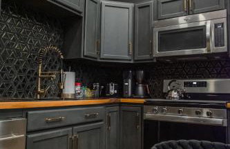 Speakeasy Suite at ArnoTriplex-Close to Downtown-Pet Friendly! - Foto 26