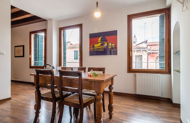 Venezia Spirito Santo Canal View - Photo 43