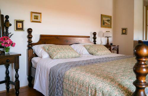 Villa Millefoglie, a century-old stone house nestled in a nature park - Foto 70