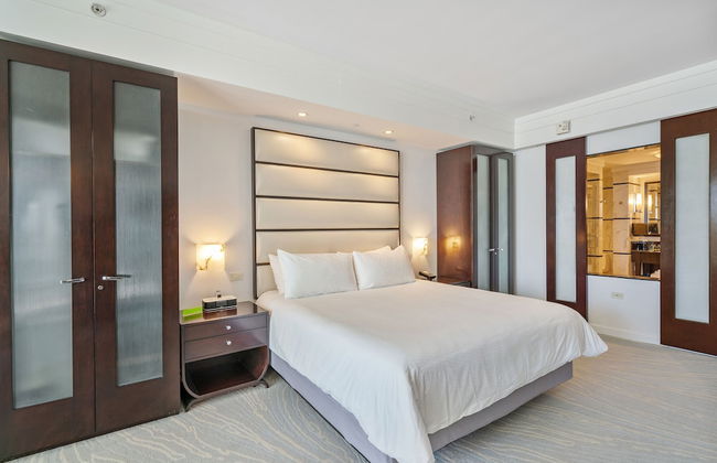 Junior Suite 1 At Sorrento S- Fontainebleau Miami Beach Studio Bedroom Home by RedAwning - Foto 2