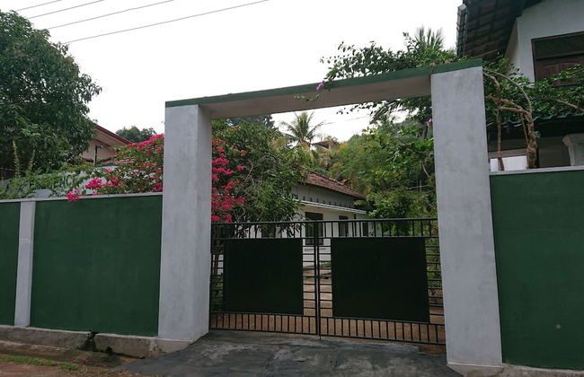 More Attractive Wonderful 1950 Mid-century Home With Another Newly Built House - Foto 22