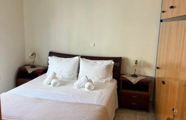 Cozy Kolonaki Retreat - Photo 12