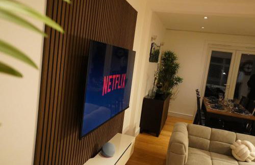 Premium 3BR House - Loughton - by Rent Squared LTD - Foto 8