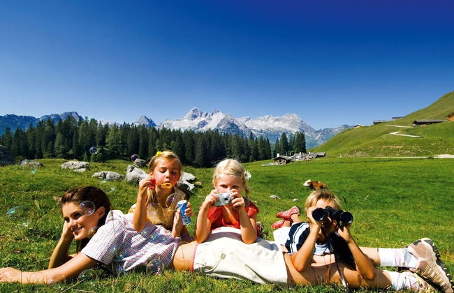 Great Group Holiday Home - Foto 36