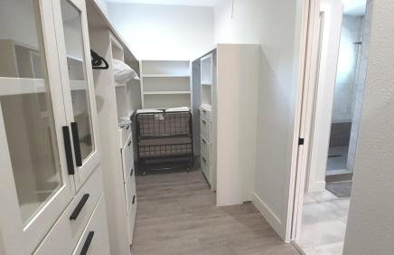 Houston's Downtown Bloom House - Spacious Floral Escape for Groups - Foto 79