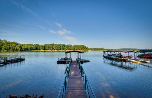 Waterfront Lake Hartwell Vacation Rental with Dock! - Foto 36