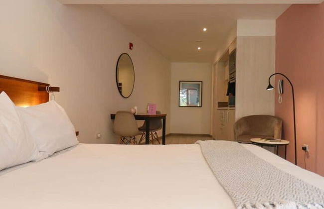 w Beautiful Loft w AC in Barranco - Photo 8