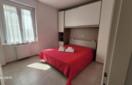 Intero Appartamento con Parcheggio Gratuito - Foto 39