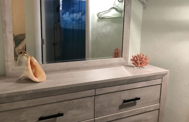 Kon Tiki Inn - Foto 8