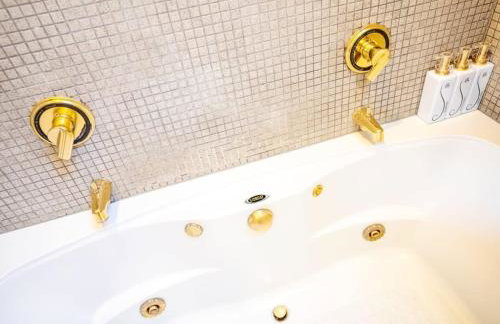 Private Berkshires Home On 5+ Acres Rustic & Chic - Foto 58