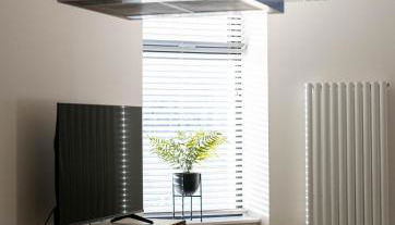 Modern Central Apartment Huntly - Photo 4