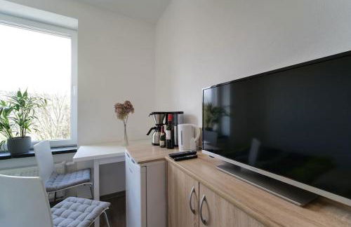 Preiswertes modernes Gästezimmer mit komfortablem Bad - Foto 4