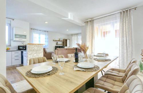 Holidayhouse Alirio with heated pool. - Foto 34