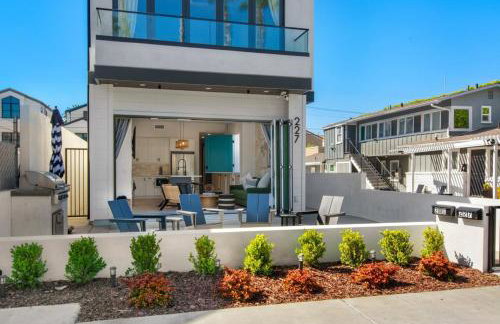 Beachfront Bliss in HB Luxury Ocean View Rental - Foto 28