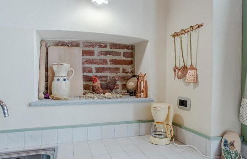 Gorgeous Home In Ferrere With Kitchen - Foto 27