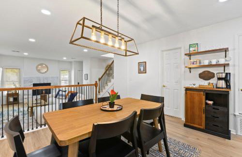 Aubie's Hangout - Walk to Downtown & Campus! - Foto 23