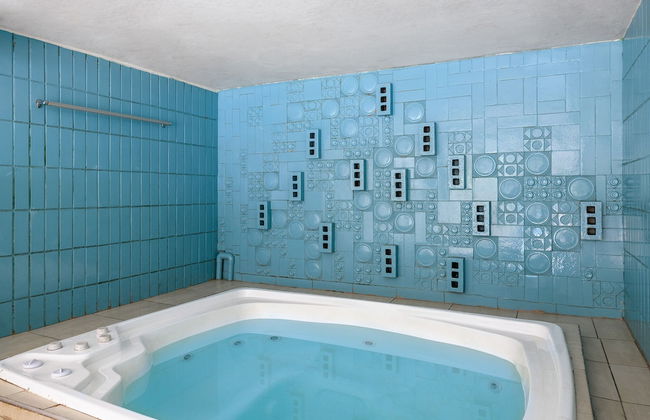 Umhlanga Cabanas - Photo 16