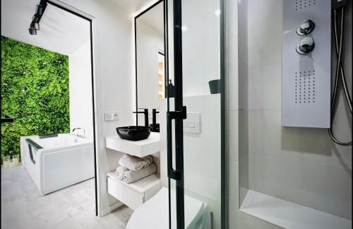 Suite in the City avec JACUZZI PRIVATIF - Hyper Centre - Foto 43