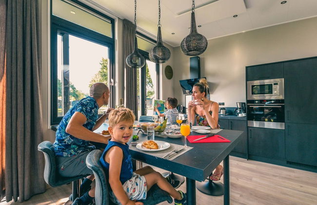 Modern Chalet Only 2 km of the Efteling - Foto 24