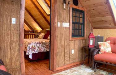 Magical Tree House Experience with a Private Hot Tub in Shenandoah Valley, Virginia - Foto 19