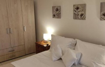 Colors Apartments Pilio - Photo 18