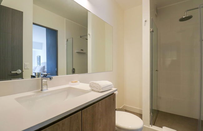 w Magnificent 2BR w Great Balcony in San Isidro - Foto 17