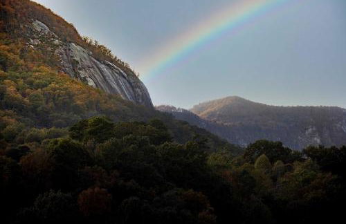 Indoor Pool and Golf Course Views Lake Lure Condo! - Foto 42