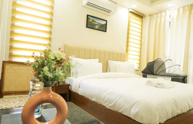 Tranquil 2BR Oasis With Balcony Bathtub - Foto 2