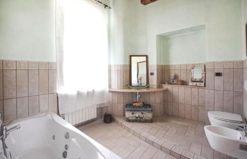 4 Bedroom Gorgeous Home In Satriano - Foto 32