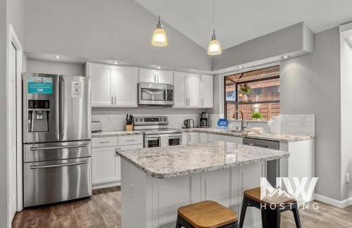 Twin Lakes Village Home Golf Retreat Community Pool Corner Lot and Single Level Living - Foto 2