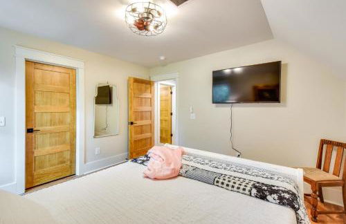 Luxurious Clarkesville Cabin with Decks and Fire Pit - Foto 25