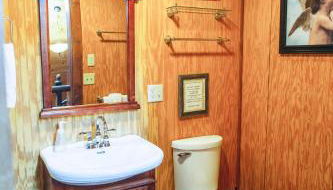 Charming Log Cabin Rental for a Group Getaway in Shenandoah, Virginia - Photo 3