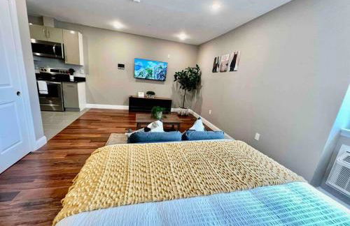 402 Stylish luxe Apt at center city self check-in - Foto 35